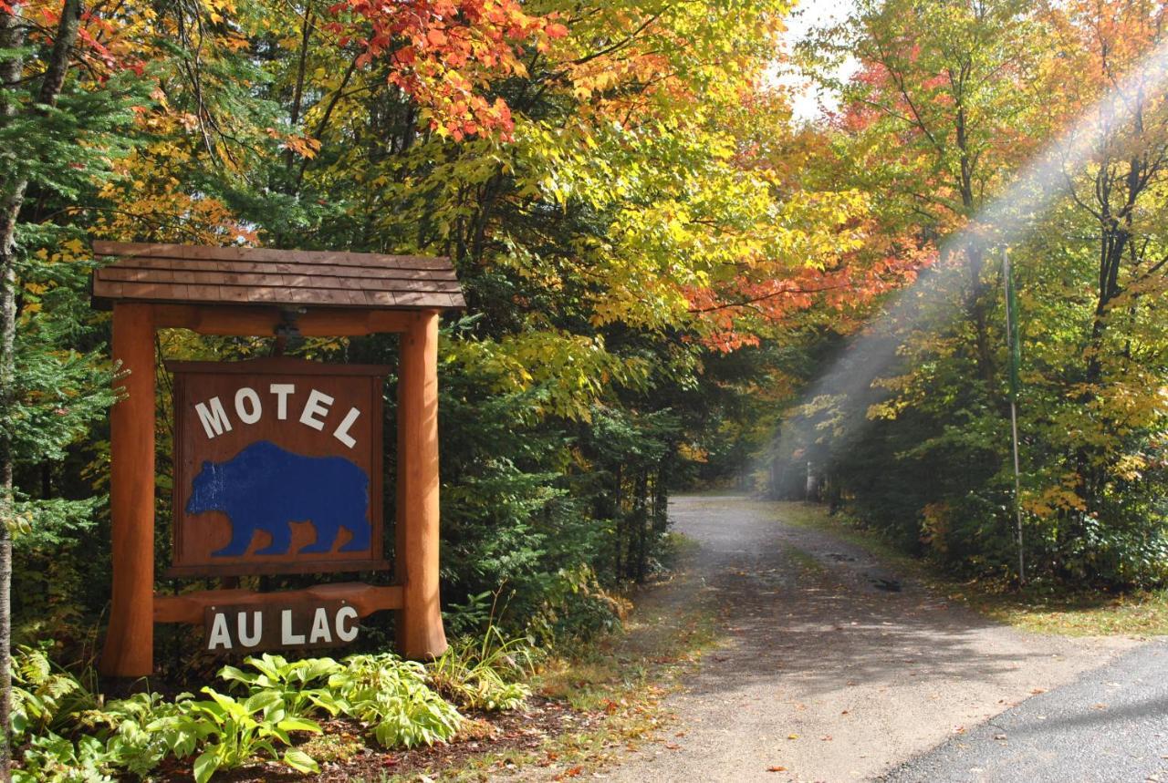 Motel Ours Bleu Lac-Saguay Exterior photo